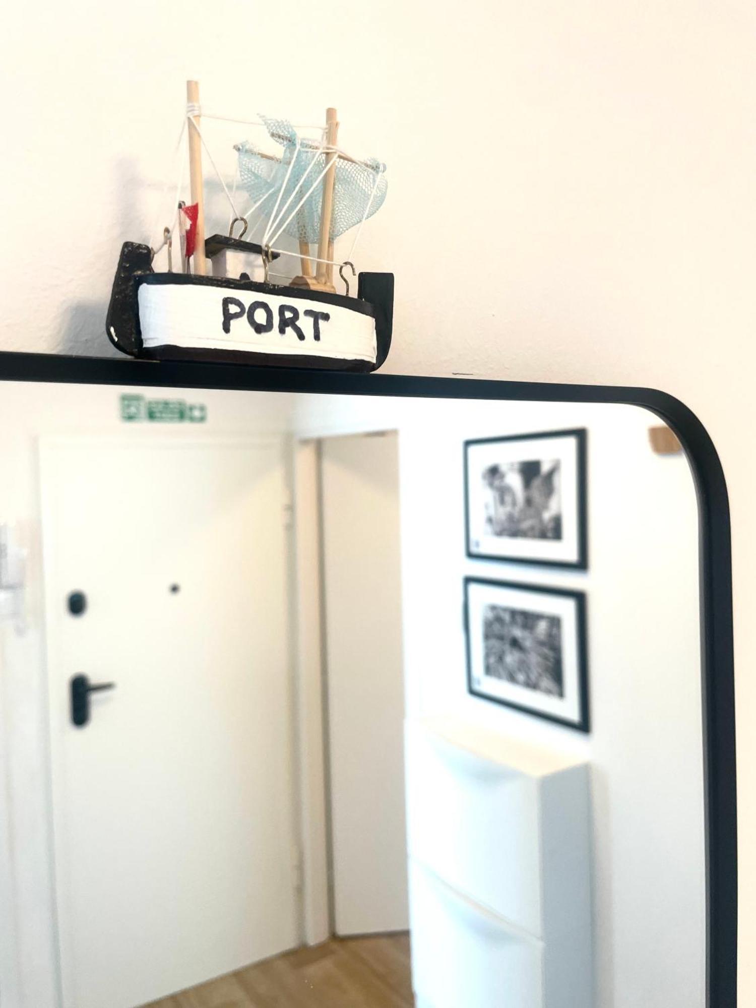 Port Lägenhet Rijeka Exteriör bild